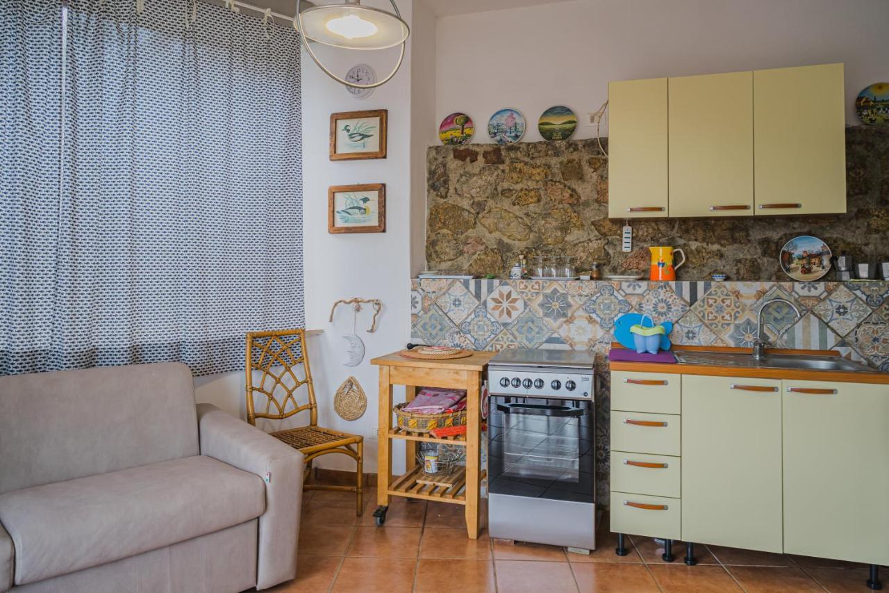 Appartamenti Straccoligno كابوليفيري المظهر الخارجي الصورة